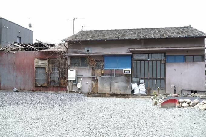 老朽化した家屋