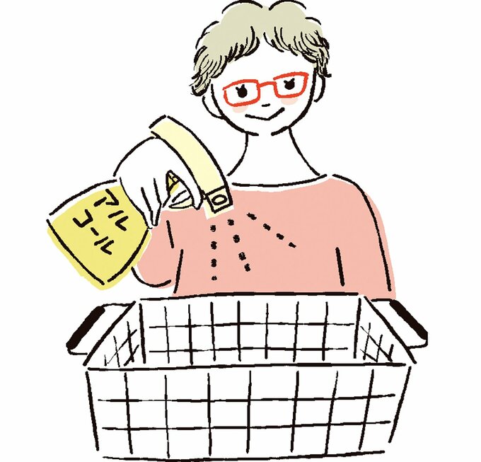 水きりラックにアルコールスプレーをかける女性のイラスト