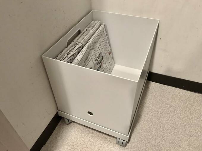 新聞ストッカー