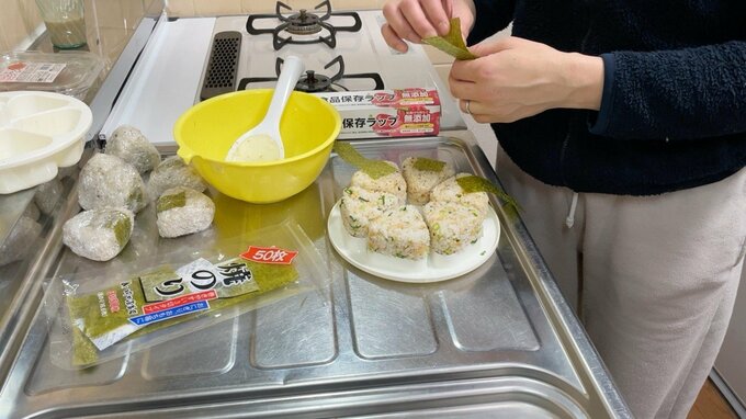 お弁当をつくるみさきさん