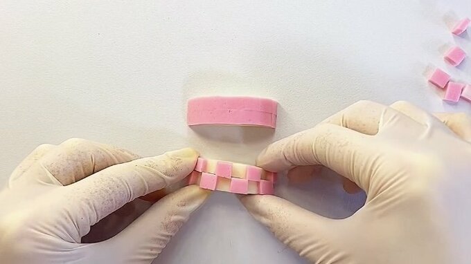 2枚をくっつけた様子