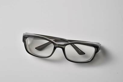 花粉対策メガネも。100円ショップがすすめる春の狙い目商品