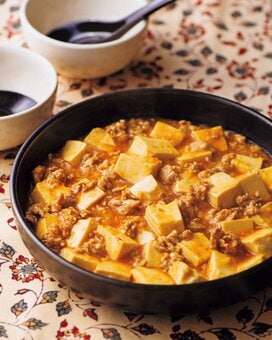 豚こま肉でつくる麻婆豆腐。お肉の粗びき感が名店風！