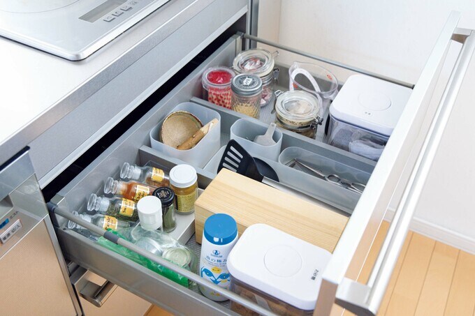 コンロの下の引き出し