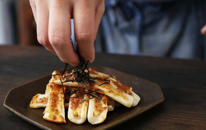 刻みのりをのせる