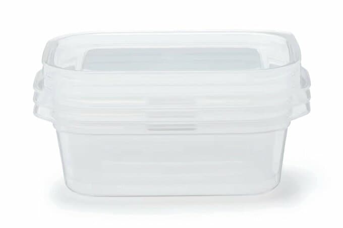 蓋をしたままレンジで使えるフードコンテナ
