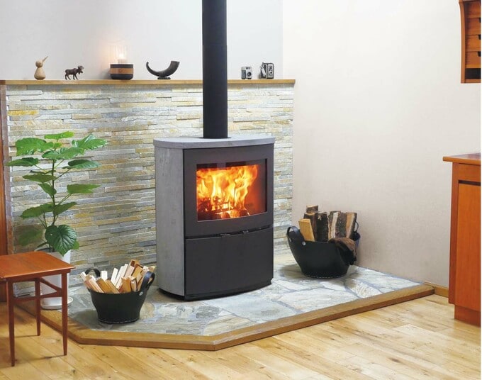 LOGI(ロギ)の薪ストーブ