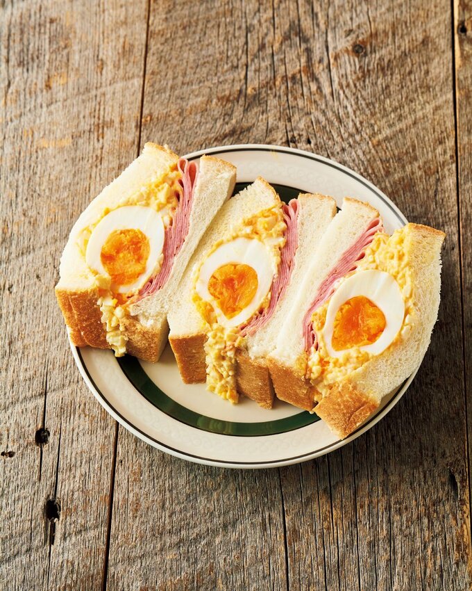 ダブル卵のイースターサンド