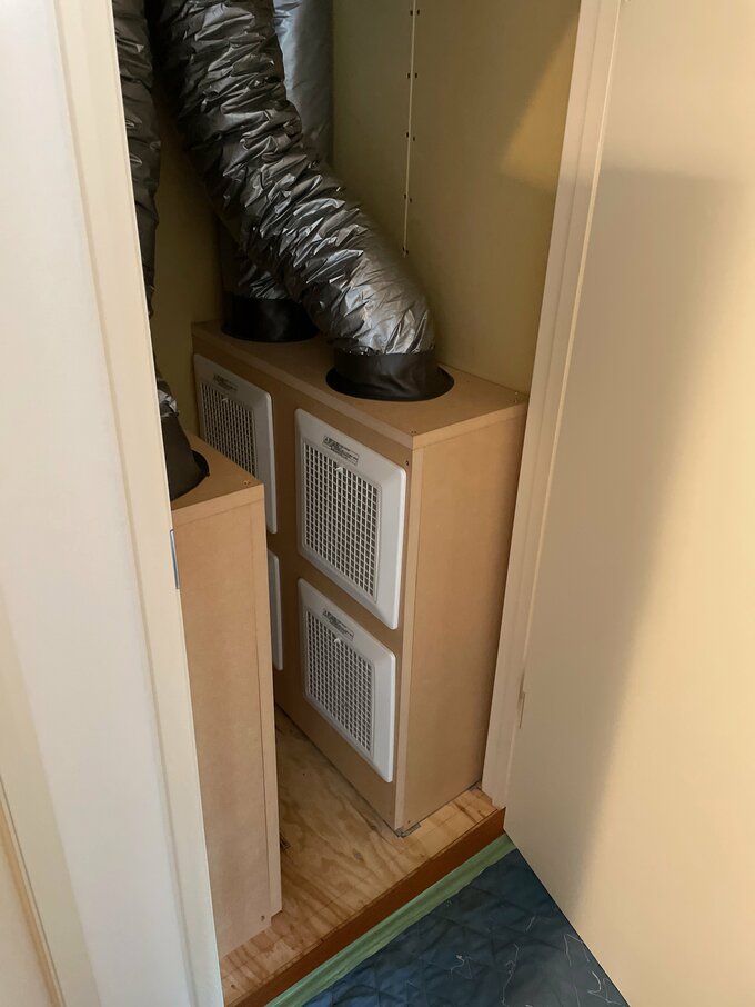 1畳ほどの機械室