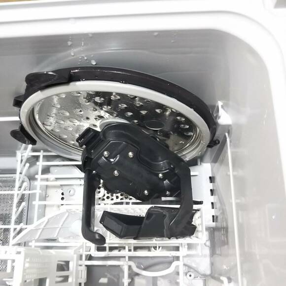 内釜以外は食洗機に入れられる