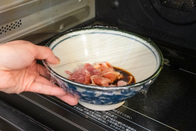 豚肉をレンジで加熱