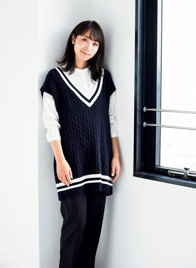 ブイネックベスト女性