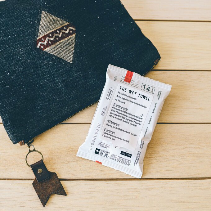 ウェットティッシュ