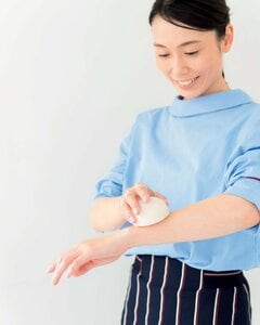 すべらせるだけで見違えるようなつるすべ肌に