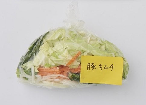 「豚キムチ」ラベルの場合