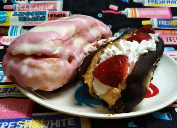 ファミリーマートのエクレア