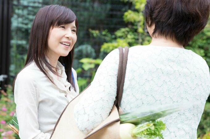 立ち話