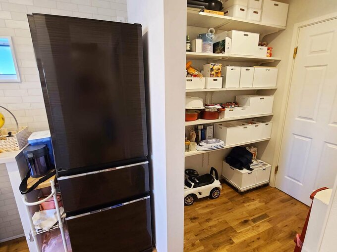 冷蔵庫とパントリー