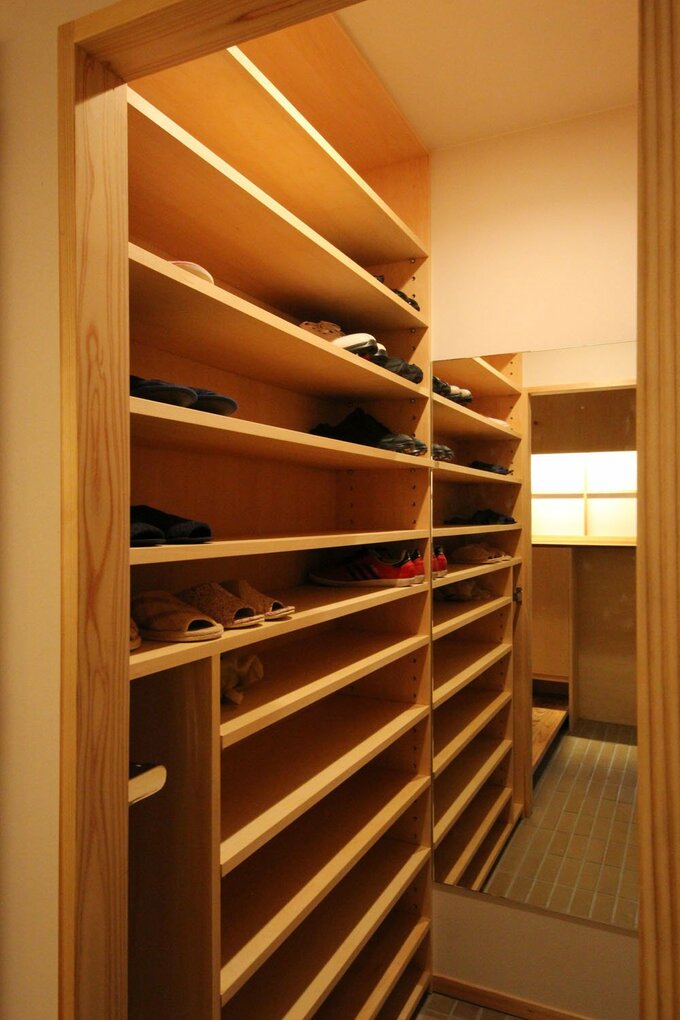 二世帯住宅のシューズクローゼット