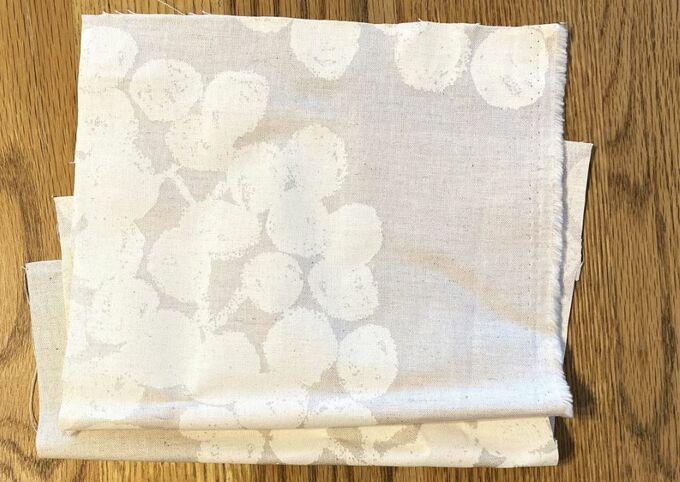 ワゴンセールで1枚500円だったハギレ