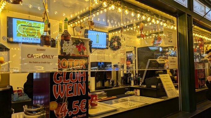 ホットワインの店