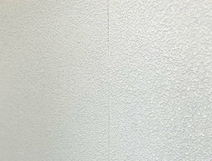 壁紙の継ぎ目ライン