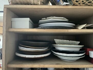 食器もタオルも手づくり収納に。暮らしが快適になるDIYの魅力