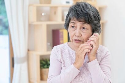 増加する「アポ電」の要注意フレーズ7つ。強盗・特殊詐欺から身を守る対処法を元刑事が伝授