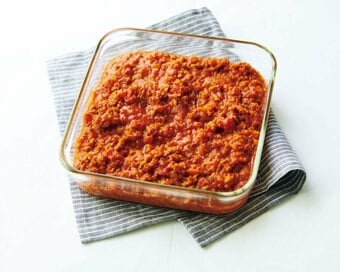 山本ゆりさんの冷凍肉でつくる「レンジミートソース」。つくりおきできて超絶便利