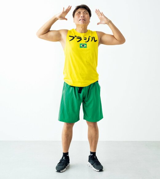 悲しい表情のサバンナ・八木真澄さん
