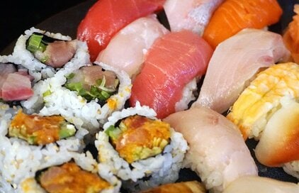 アメリカで空前の“日本食ブーム”が到来。おにぎり、ラーメン、とんかつの驚きの価格設定