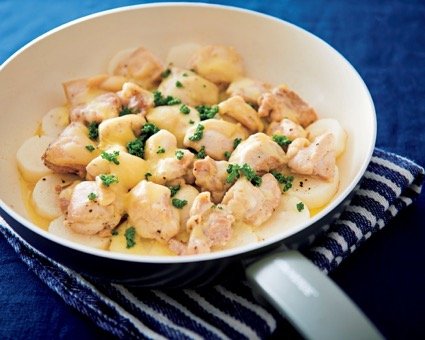 ●熱々チキンのチーズ焼き。洗い物はフライパンだけ