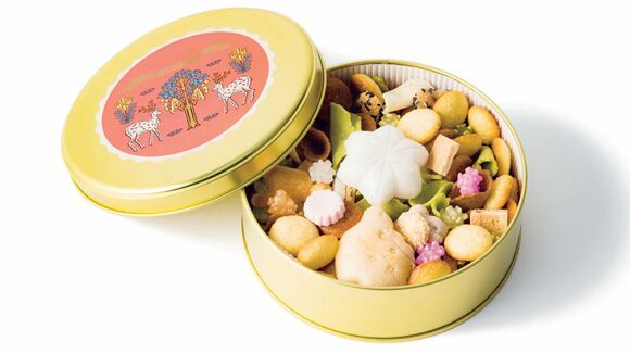 ゴールド缶にはいった和菓子