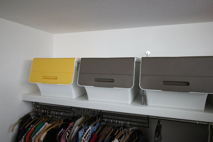 クローゼット収納