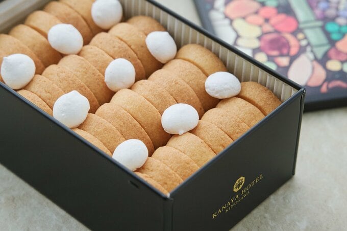 クッキー缶