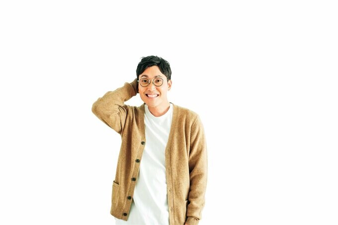 困っている男性