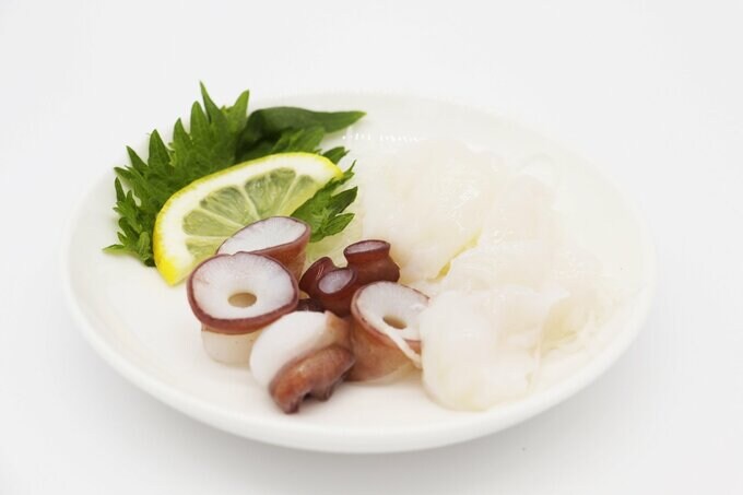 イカとタコの刺身