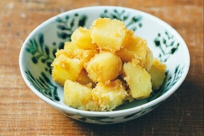 定番野菜「ジャガイモ＆ホウレンソウ」のおいしいおかず2品。冷蔵庫にあるものでつくれる