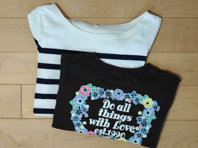 Tシャツ