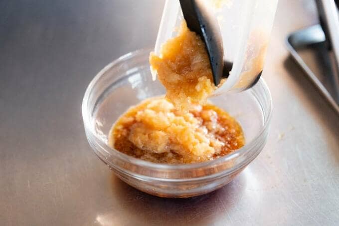 すりおろしたリンゴ