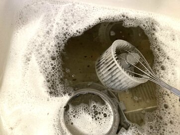 大掃除で「黒い汚れ」が驚くほど浮き出る場所4つ。汚れ落ちの気持ちよさがクセになる