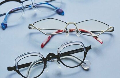 72歳、月8万円暮らしが「お金をかけるもの」。顔の印象を上げるメガネは重要