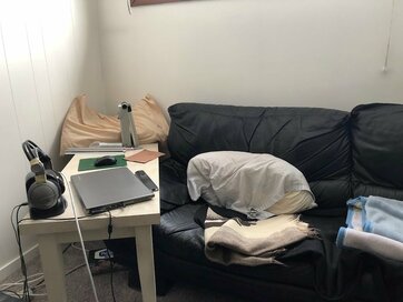 ものをためる夫と暮らす60代ミニマリスト。うまくつき合うためのコツ4つ