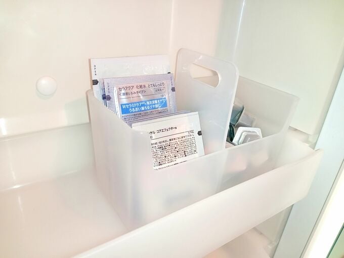 セリア収納BOX 扉裏