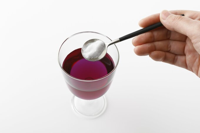 クエン酸1gを混ぜて溶かし