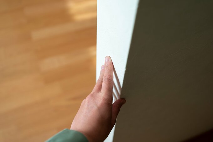 クロスの仕上がりを確認するイメージ