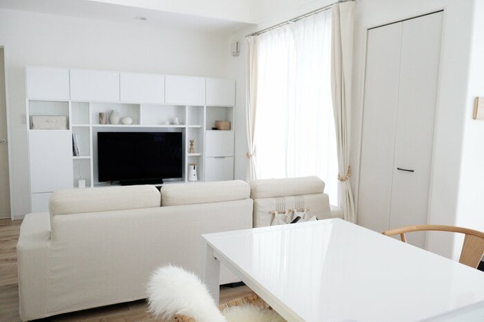 さよなら販売。ダイニングテーブル。テレビ。冷蔵庫。TV テーブル 
