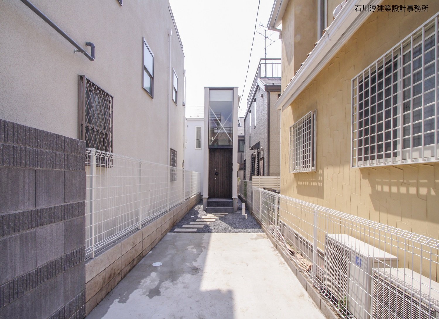割安な土地・旗竿敷地で、明るい&開放的な家を建てる方法!一級建築士が解説 | ESSEonline(エッセ オンライン)