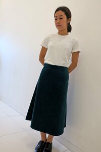 クルーネックTシャツ