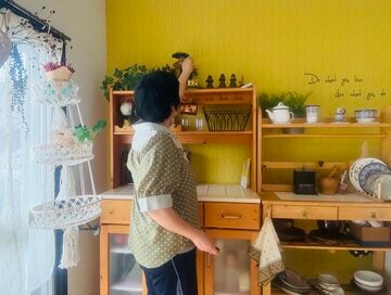 50代団地ひとり暮らしが「やめてよかったこと」3選。家事に追われ続けなくなり、心も体もラクに